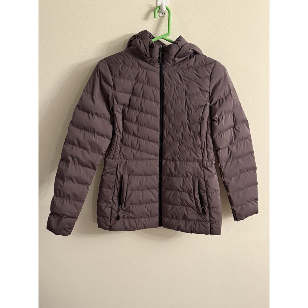 32 Degrees Heat Womens Hooded Puffer Jacket 4‎ Way Stretch in Açaí Berry, S